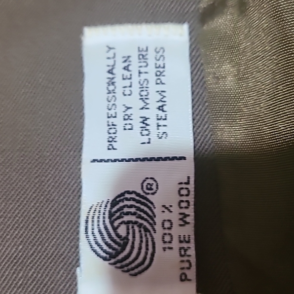 JHCollectibles Green Blazer. - Picture 13 of 15